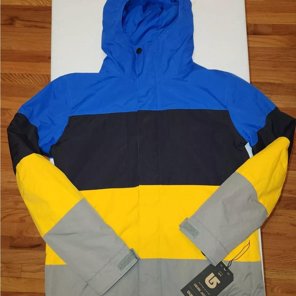 New with tags, Men’s Burton Snowboard Jacket Medium